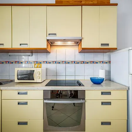 3 Bedroom Cozy In Umag